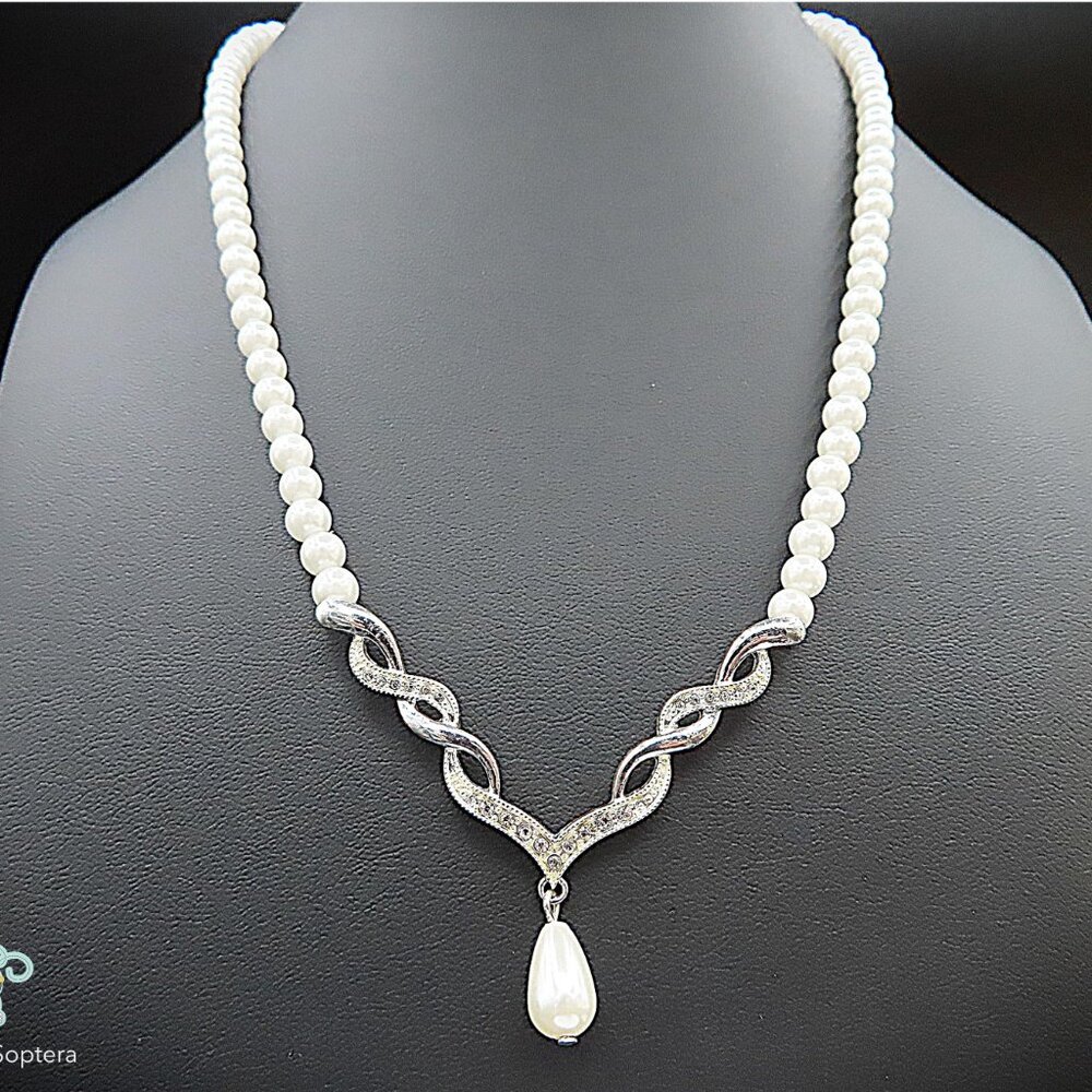 "eve"  Faux Pearl & Rhinestone Necklace & Bracelet Set